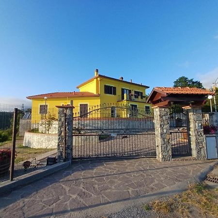 Joivy Villa Guanna - Charming Flat With Garden Bracco Exterior foto